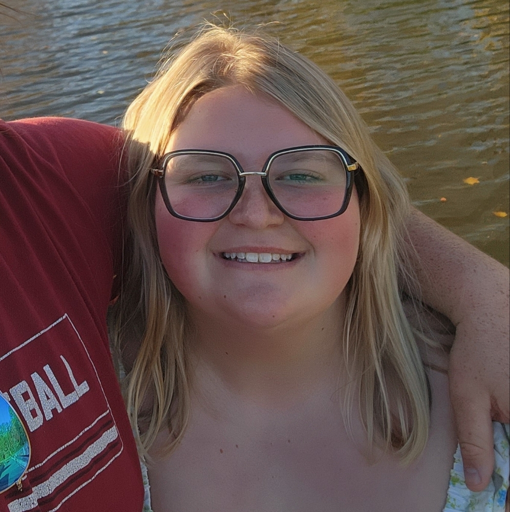 Meet your Posher, Kelsey